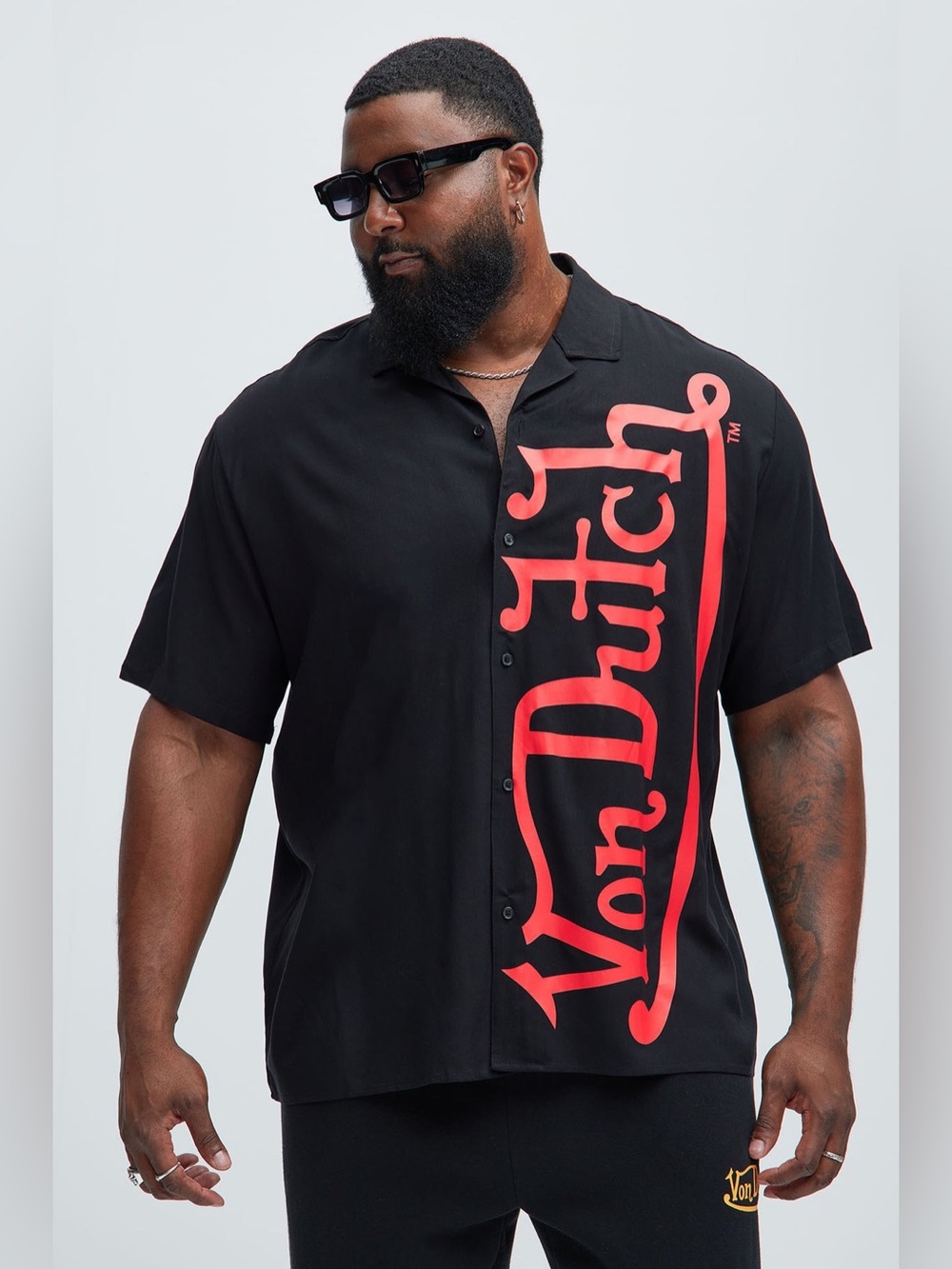 Von Dutch Originals Oversized Red Font Men's Short Sleeve Button-Down Shirt, 2XL